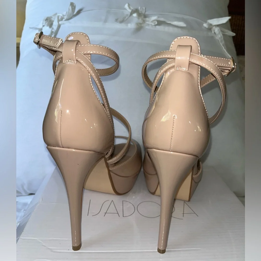 As new!! ISADORA platform nude heels. - Picture 12 of 14